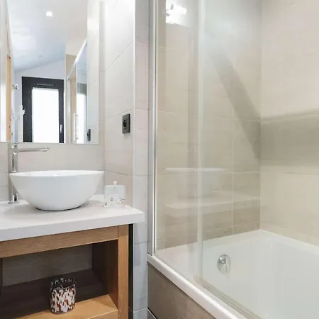 Superbe Duplex Rénové 3 Ch, Balcon, Proche Pistes, - Fr-1-545-2 Appartement Val Thorens